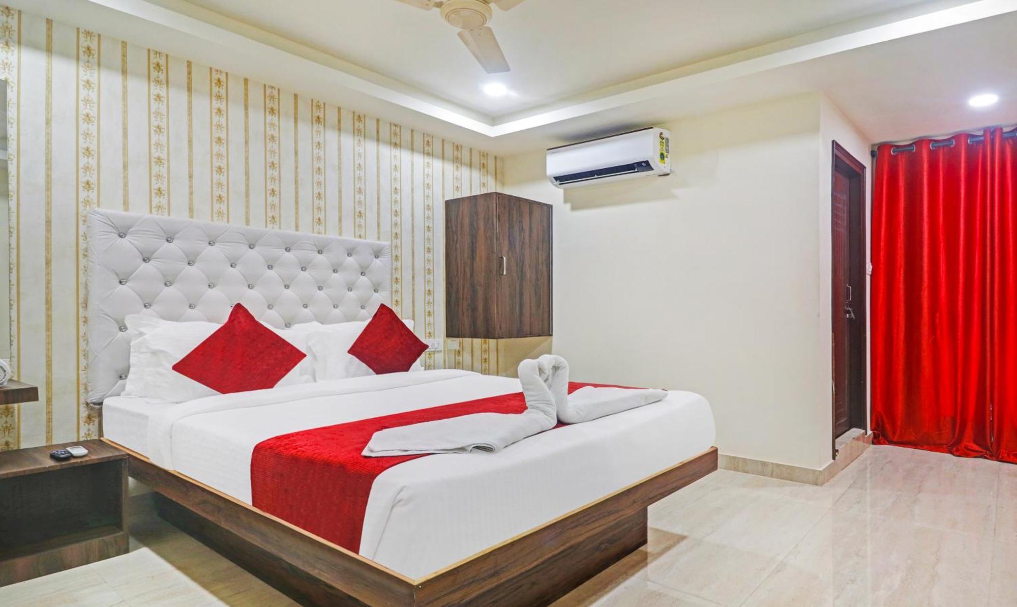 Hotel Bright Airport Zone 商沙巴 外观 照片