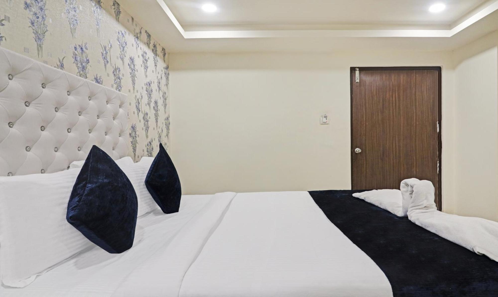 Hotel Bright Airport Zone 商沙巴 外观 照片